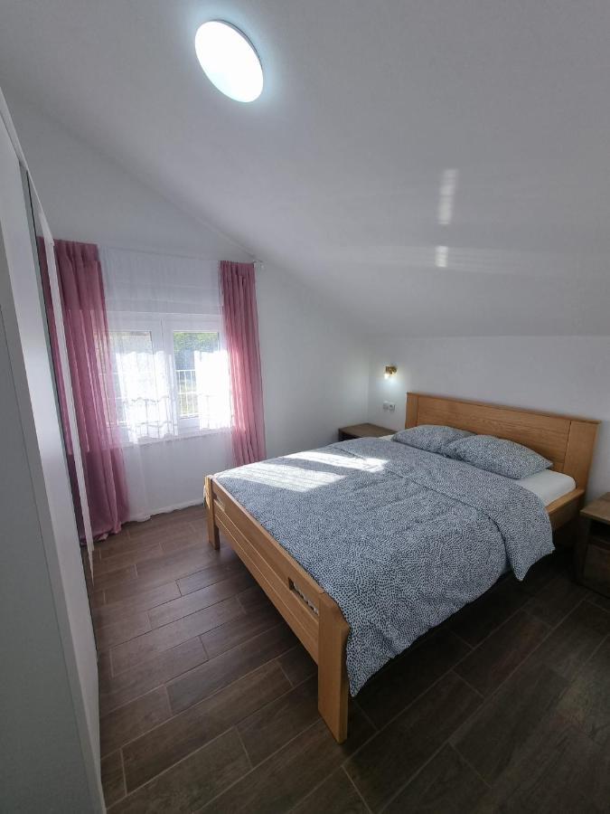 Apartment Zekic Lopar