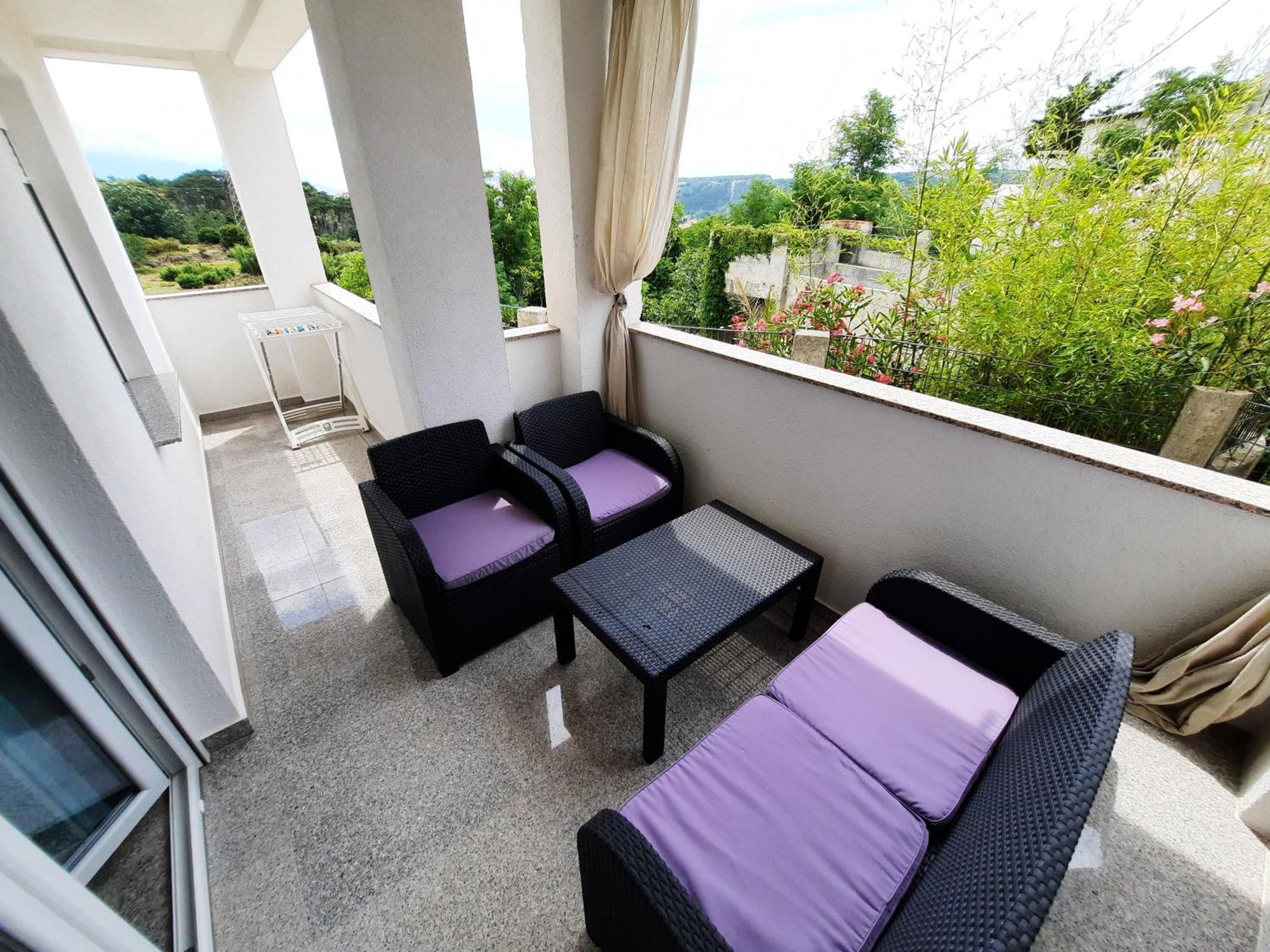 Zekic Apartment Lopar